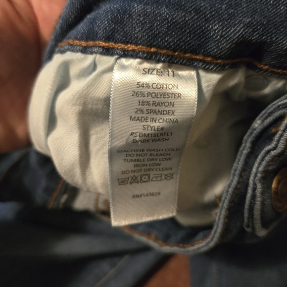 Rise Flare Jeans Size 11 (32x31) - Picture 4 of 6